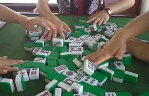 麻将平胡vs其他番种：3大核心优势，稳赢保底的“实用派”番种