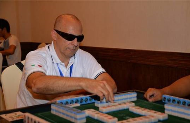 温州真人麻将必胜技巧之出牌方法